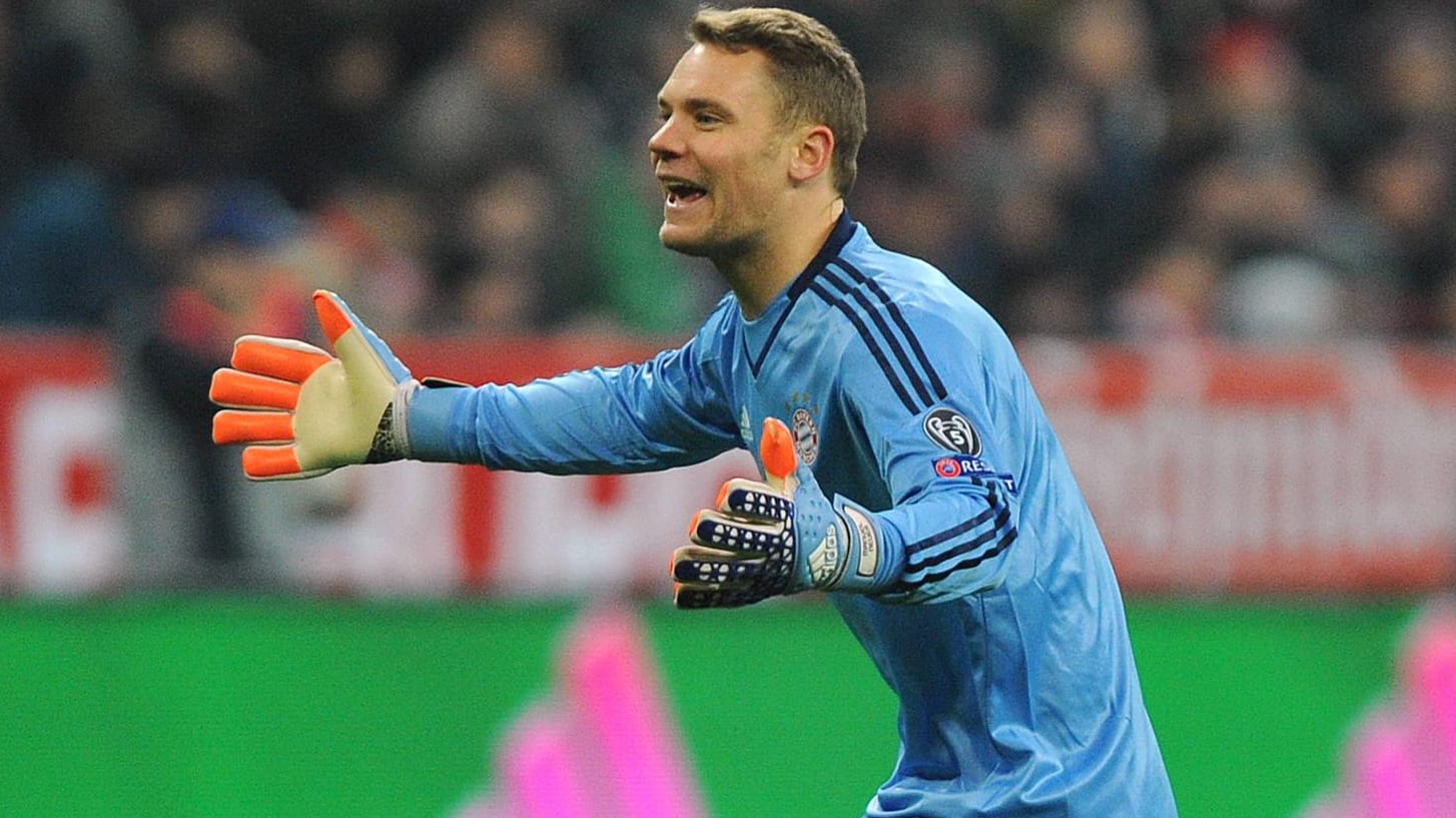 Manuel Neuer bleibt dem FC Bayern noch lange erhalten.