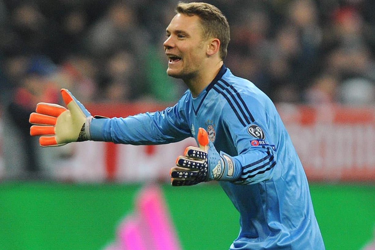 Manuel Neuer bleibt dem FC Bayern noch lange erhalten.