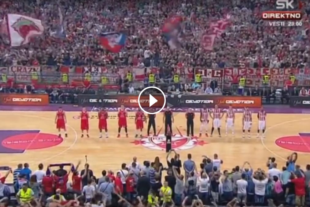 Ultras von Roter Stern Belgrad: Riesenstimmung beim Basketball.