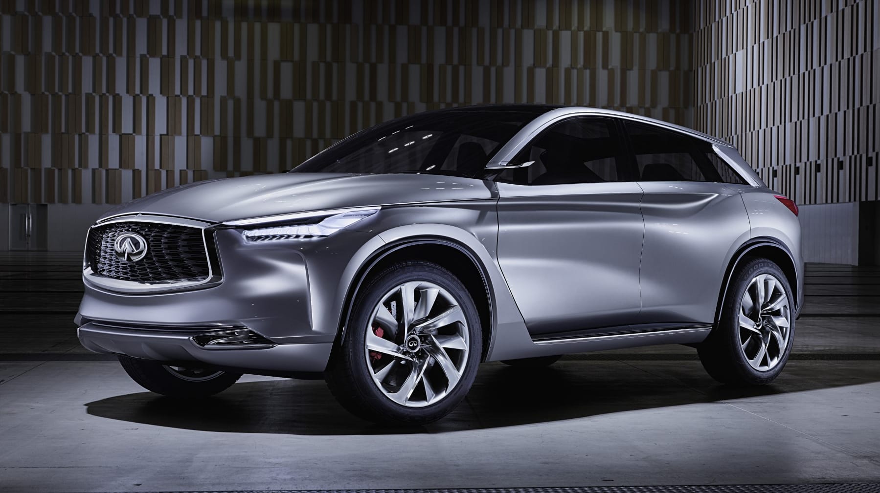 Nah an der Serie: Infiniti QX Sport Inspiration. Nah an der Serie: Infiniti QX Sport Inspiration.