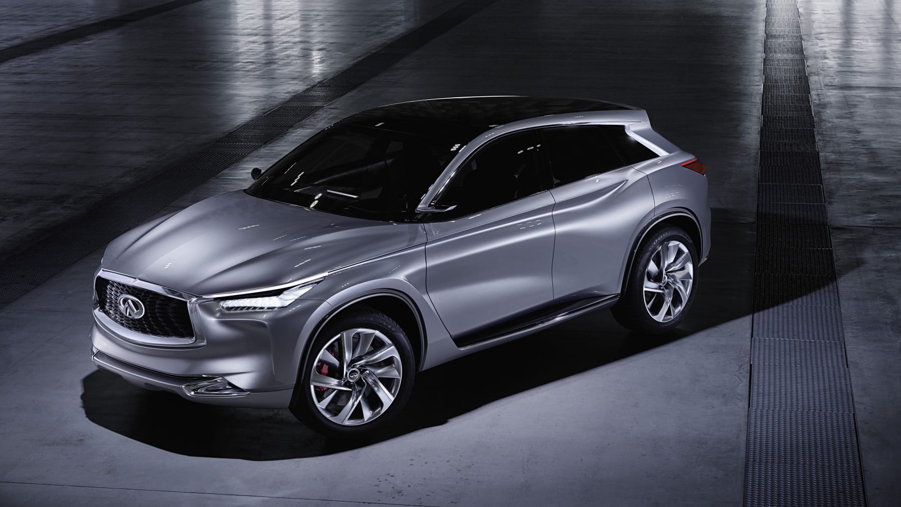 Seriennah zeigt sich der Infiniti QX Sport Inspiration.