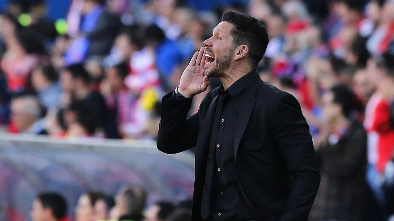 Musste ein Teil des Spieles gegen Malaga von der Tribüne aus verfolgen: Atletico-Trainer Diego Simeone.