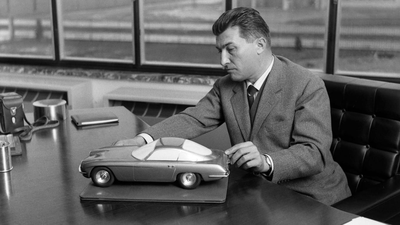 Am 28. April wäre der legendäre Gründer von Lamborghni, Ferruccio Lamborghini 100 Jahre alt geworden. WANTED.DE würdigt den Unternehmer, der auch abseits von Supersportwagen große Erfolge feierte.