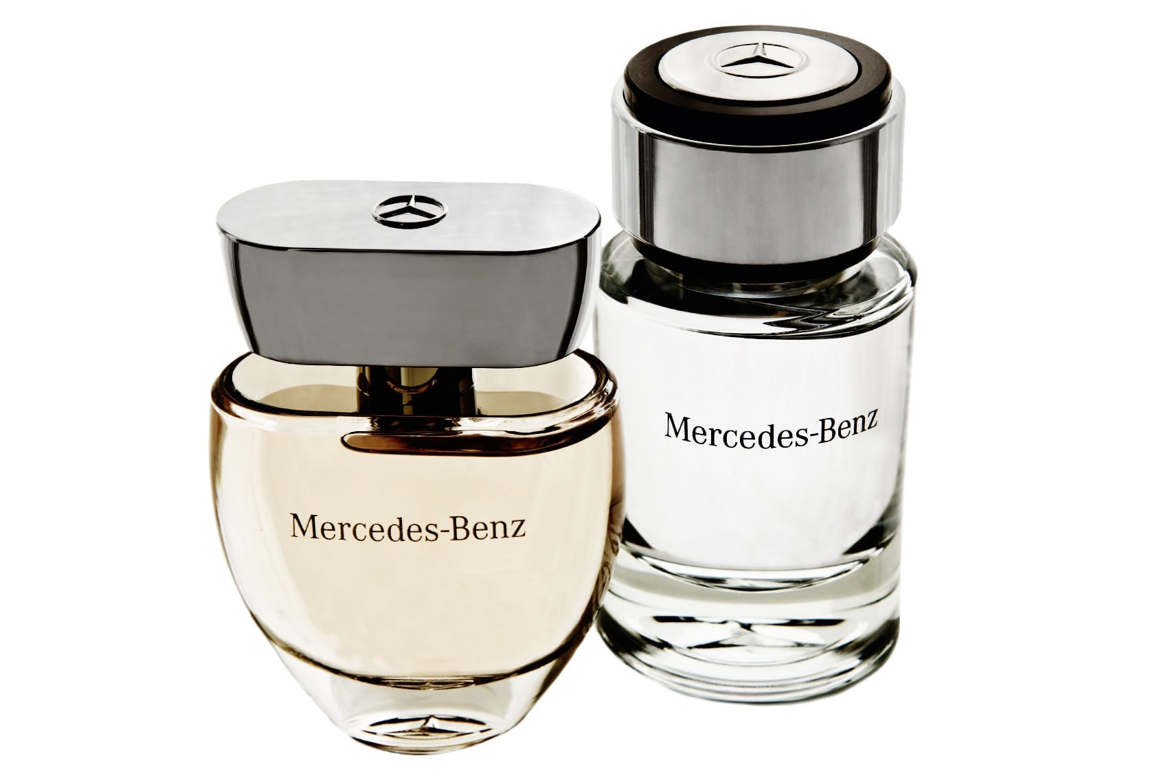 Das Mercedes-Benz Perfume gibt es für Frauen und Männer. Das Classic Men - Eau de Toilette (im Bild rechts) für Männer kostet rund 45 Euro (44 Milliliter). Das Eau des Parfum für Damen (im Bild links) kostet als 30-Milliliter-Flacon rund 50 Euro.