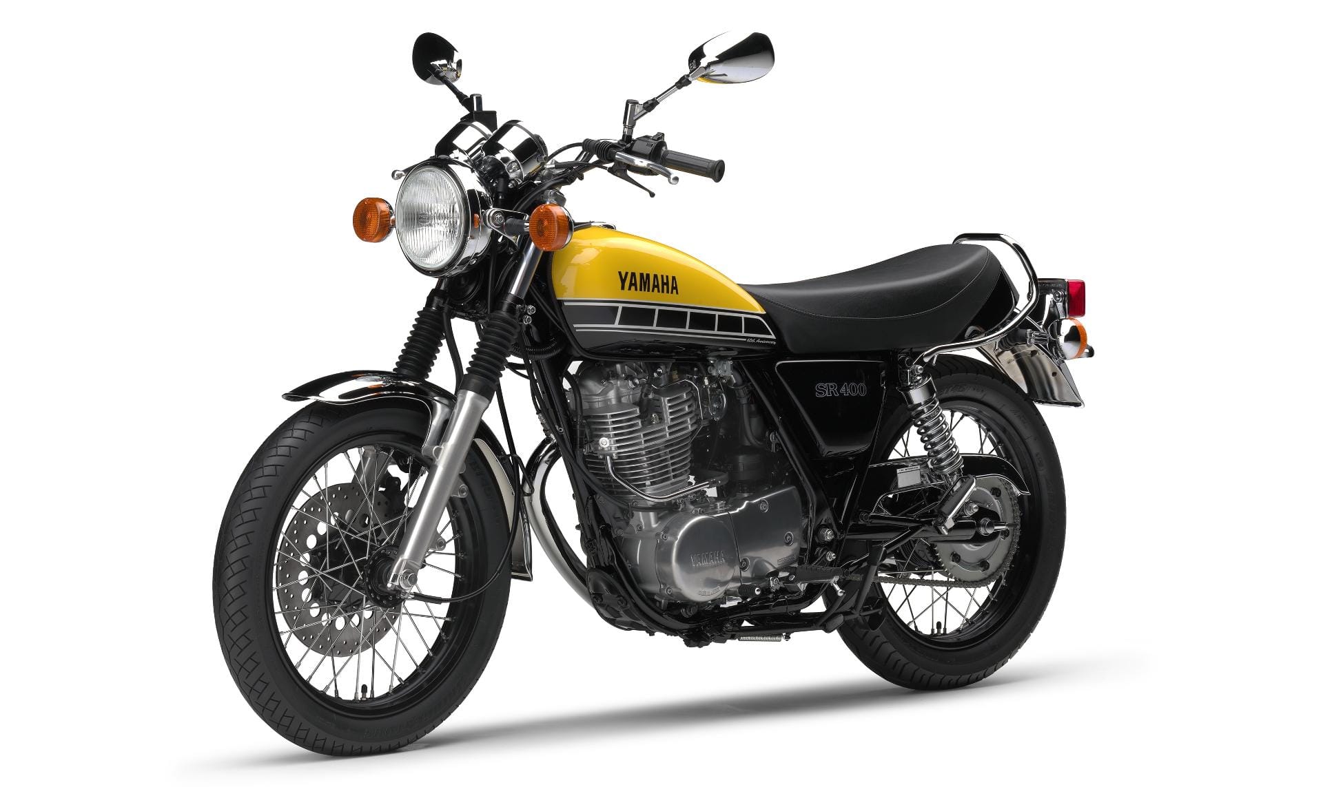 Ein klassisch schönes Retro-Bike ist auch die Yamaha SR 400.