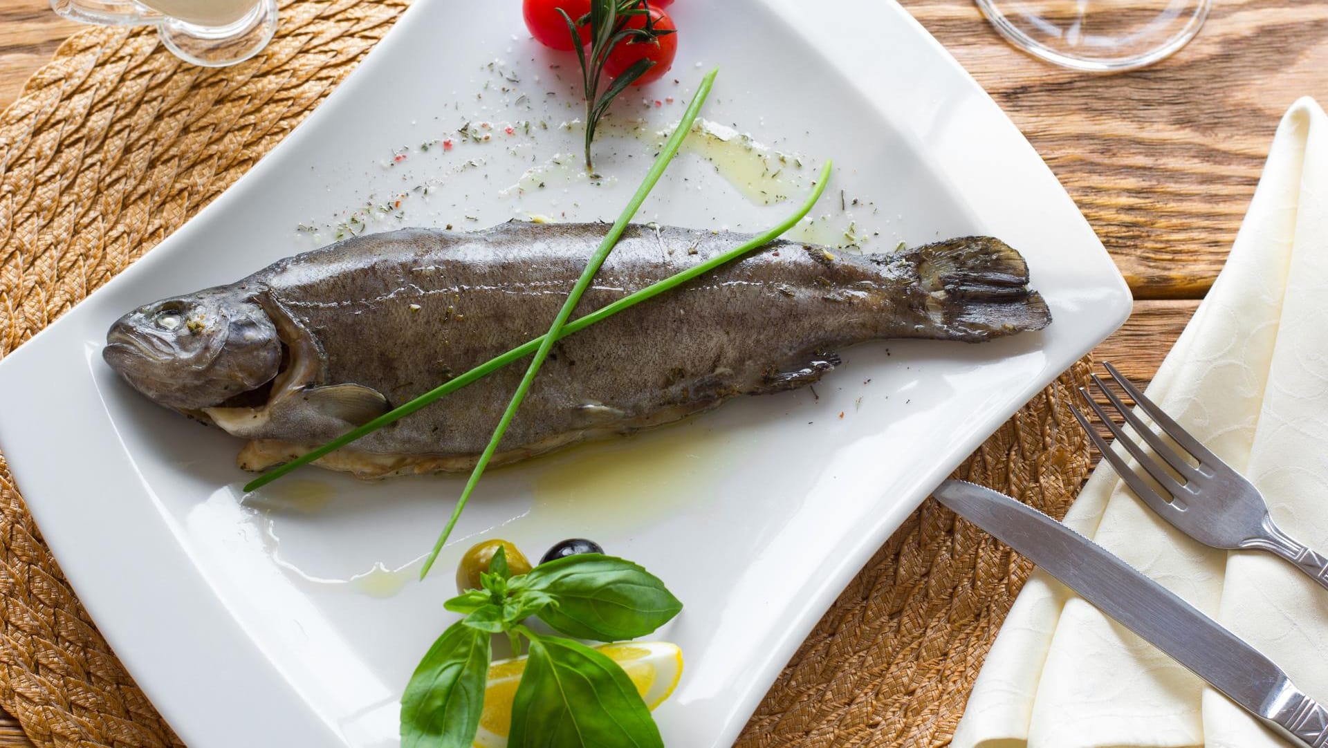 Fisch darf während der Fastenzeit weiter auf dem Speiseplan stehen.