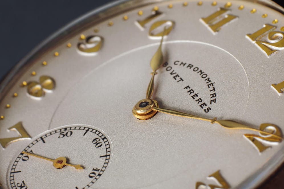 Edler Chronometer oder doch einfacher Tand? Wir verraten, welche Merkmale den Unterschied machen.