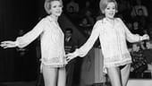 Die berühmten Zwillinge traten 1959 für Deutschland an: Alice & Ellen Kessler erreichten mit "Heute abend woll'n wir tanzen geh'n" den achten Platz.