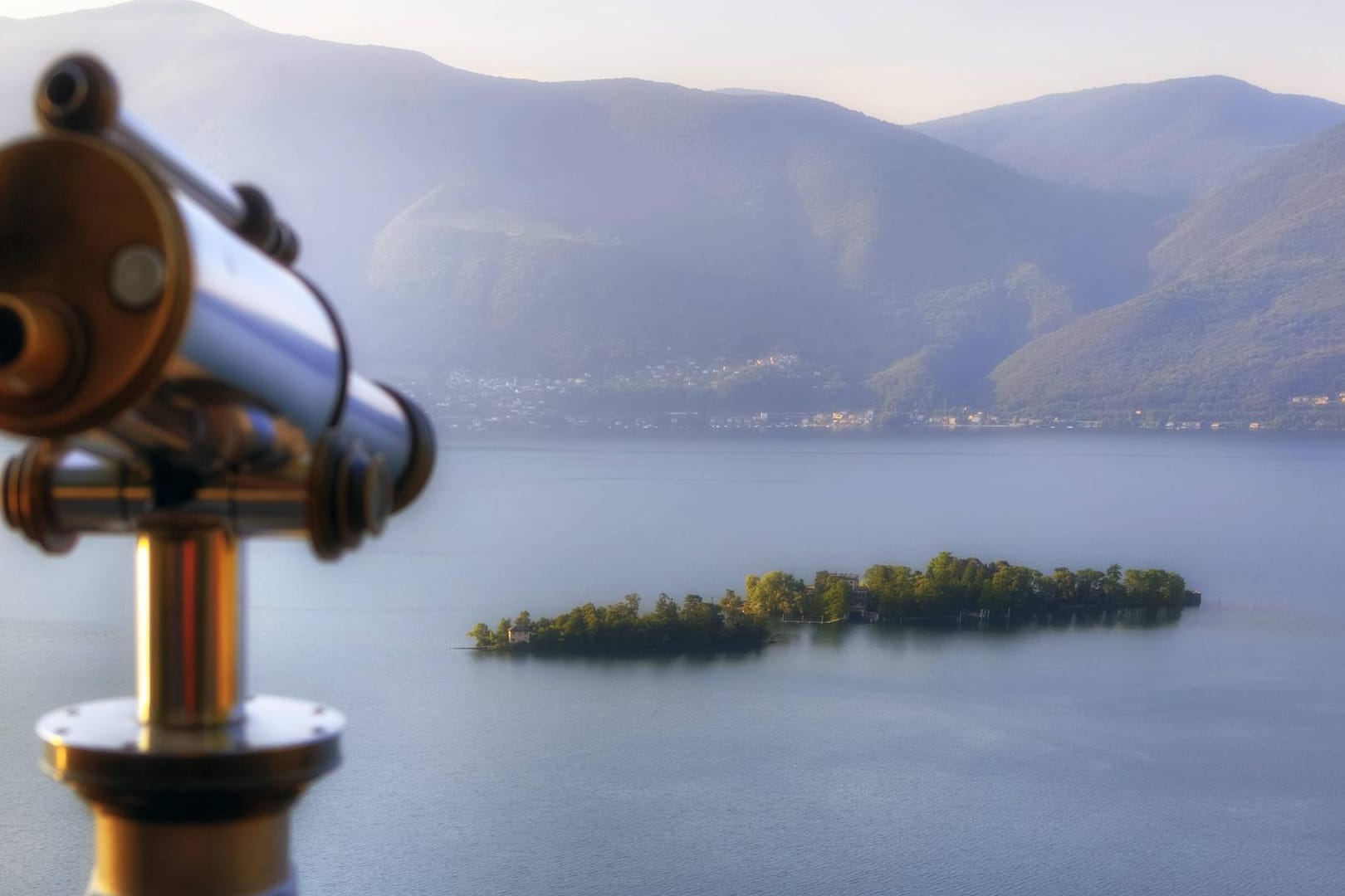 Auch die Brissago Inseln im Lago Maggiore sind wundervoll anzusehen.