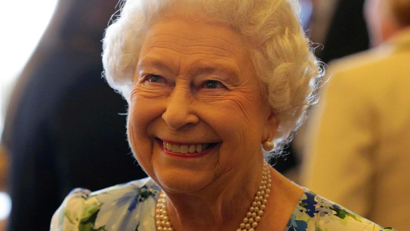 Die Queen am 10. Mai bei einem Empfang für Parlamentarier anlässlich ihres 90. Geburtstags.
