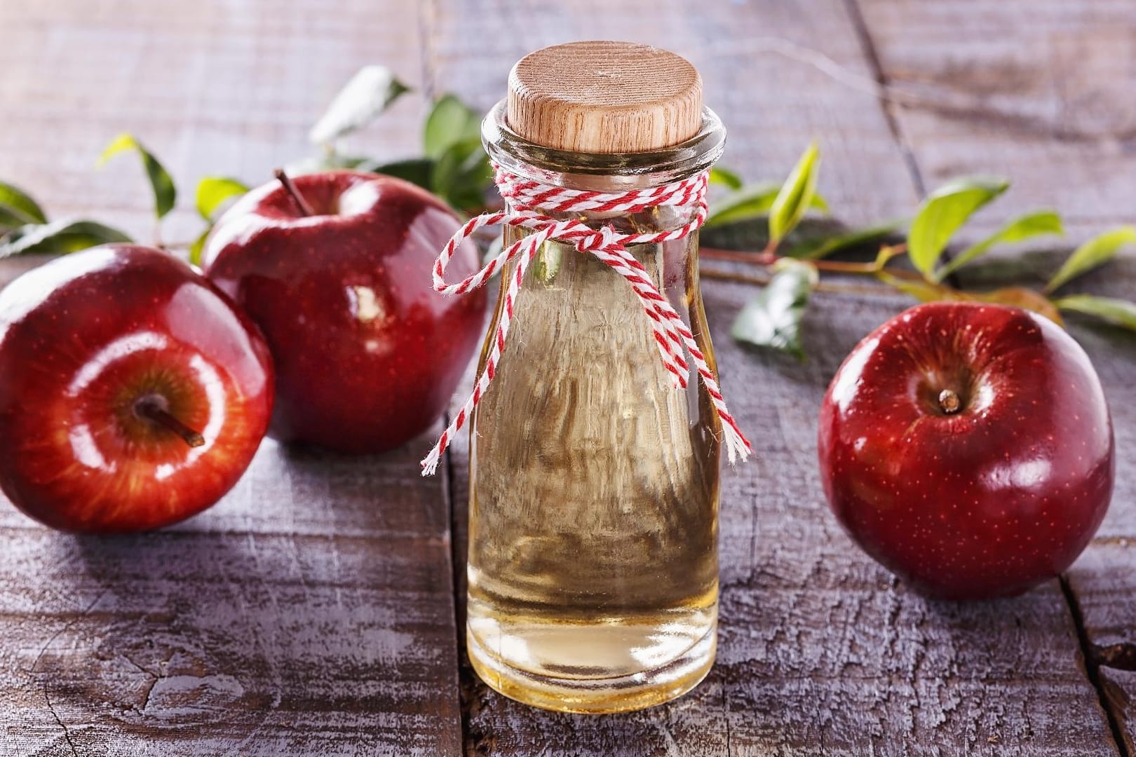 Ob in vergorener Form als Essig oder frisch: Äpfel bereichern den gesunden Ernährungsplan in jedem Fall.