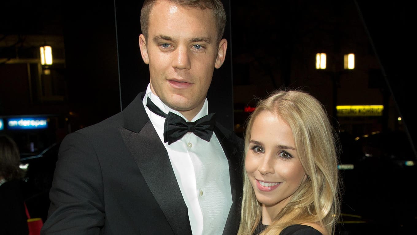 Torwart Manuel Neuer und seine Freundin Nina.