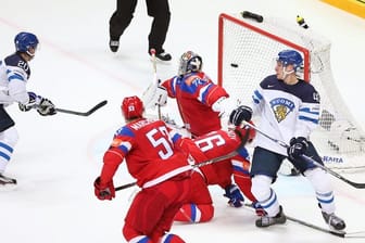 Die Finnen schießen einen ideenlosen Gastgeber aus dem WM-Turnier in Russland.