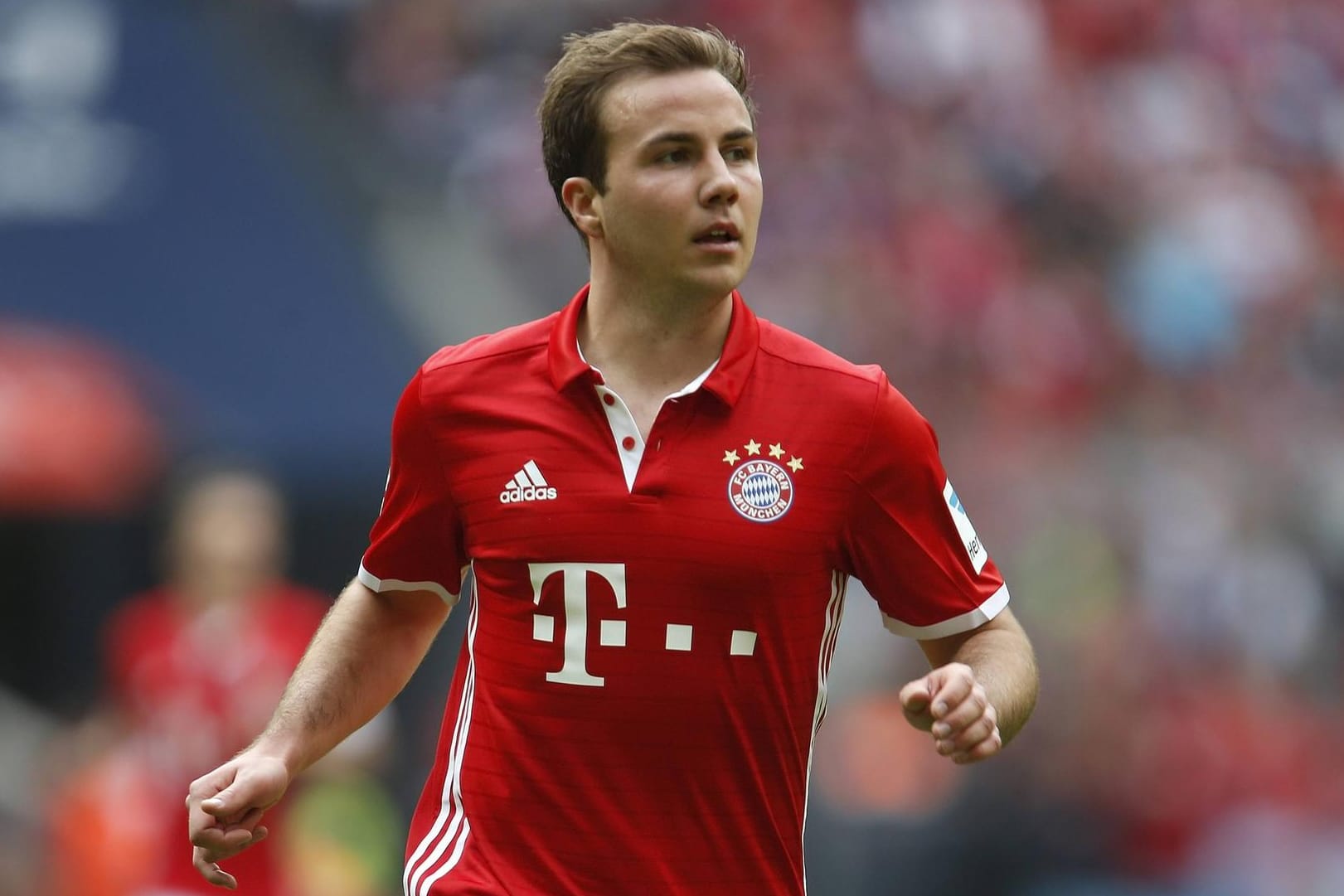 Mario Götze spielt einem Medienbericht zufolge auch in der kommenden Saison für den deutschen Rekordmeister.