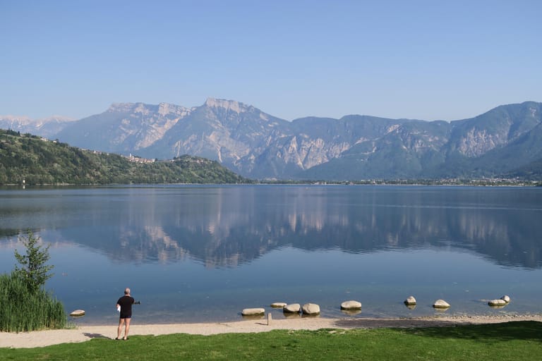 Der Lago di Caldonazzo ist der zweitgrößte See des Trentino. Besonders Familien wissen den See zu schätzen.