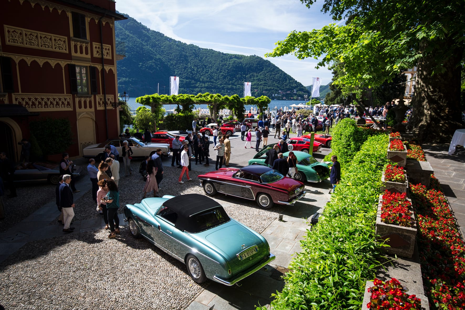 Auto-Parade am Comer See: Der Concorso d'Eleganza 2016 ist eine Wohltat für die Augen der Automobil-Liebhaber.