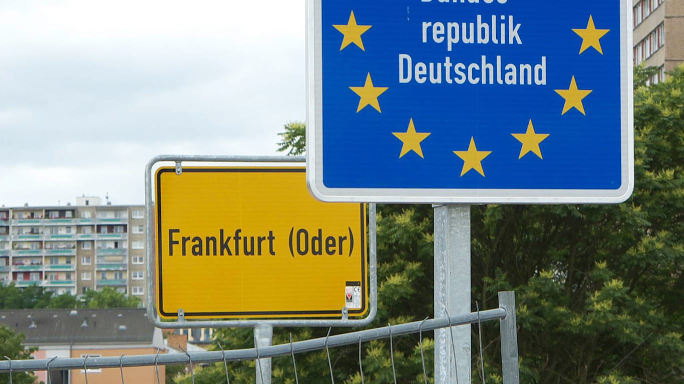 In Frankfurt (Oder) wurden Flüchtlinge tätlich angegriffen.