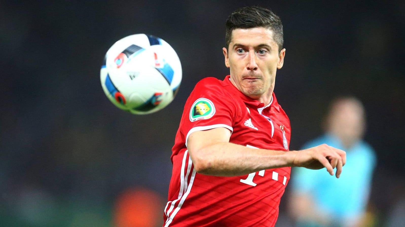 Robert Lewandowski hat das Interesse von Real Madrid geweckt. Robert Lewandowski hat das Interesse von Real Madrid geweckt.