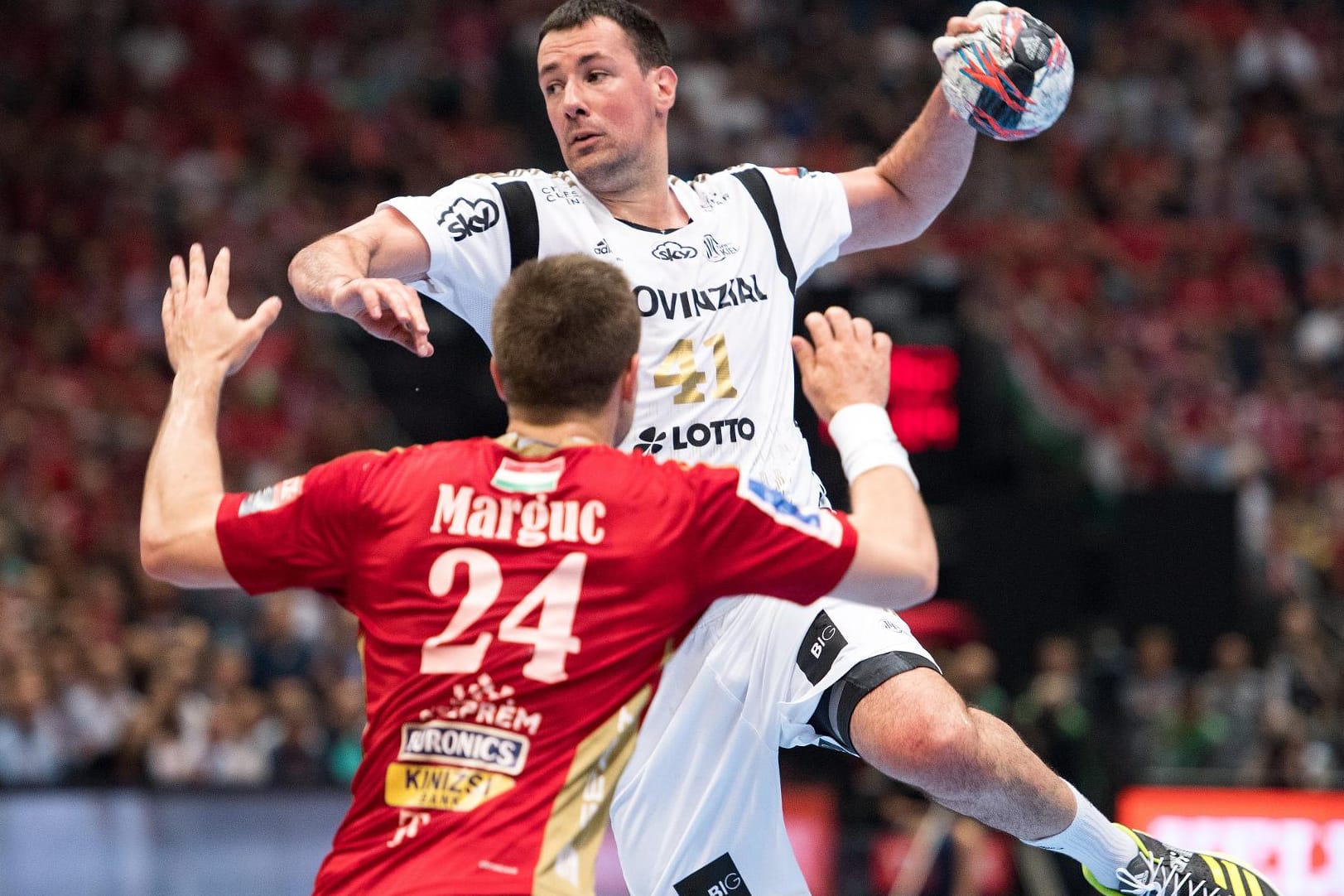 Der THW (hier Marko Vujin beim Wurf) verlor das Halbfinale.