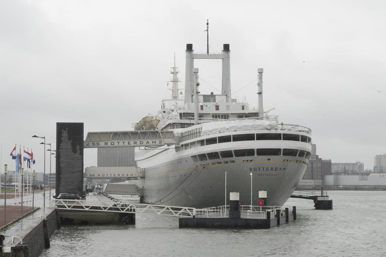 Museums- und Hotelschiff SS Rotterdam.