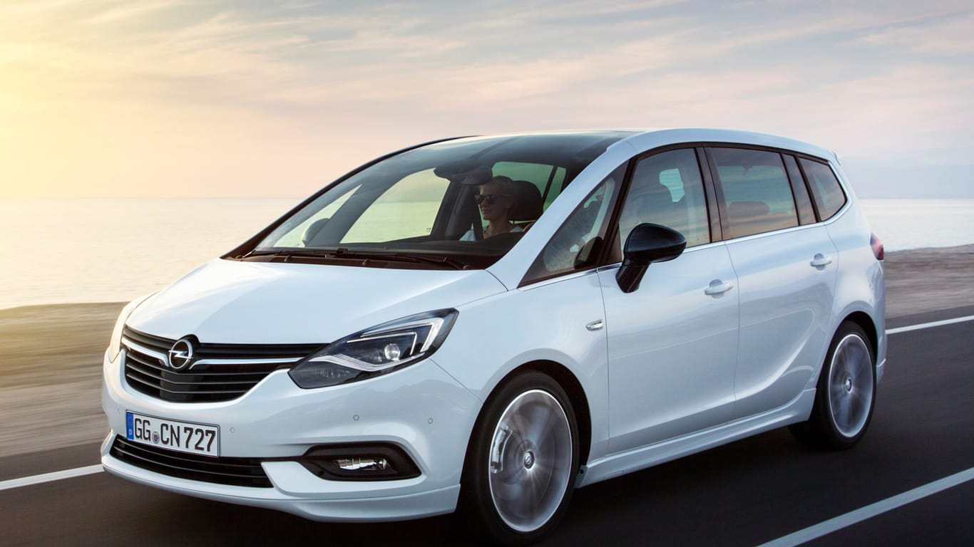 Opel hat den Van Zafira überarbeitet.