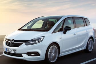 Opel hat den Van Zafira überarbeitet.