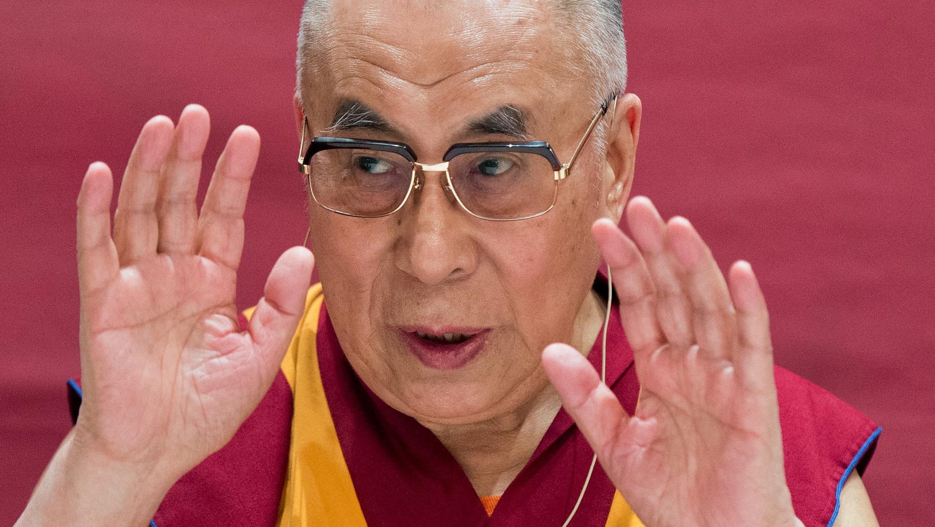 Für den Dalai Lama sind die Grenzen der Flüchtlingsaufnahme in Europa erreicht.