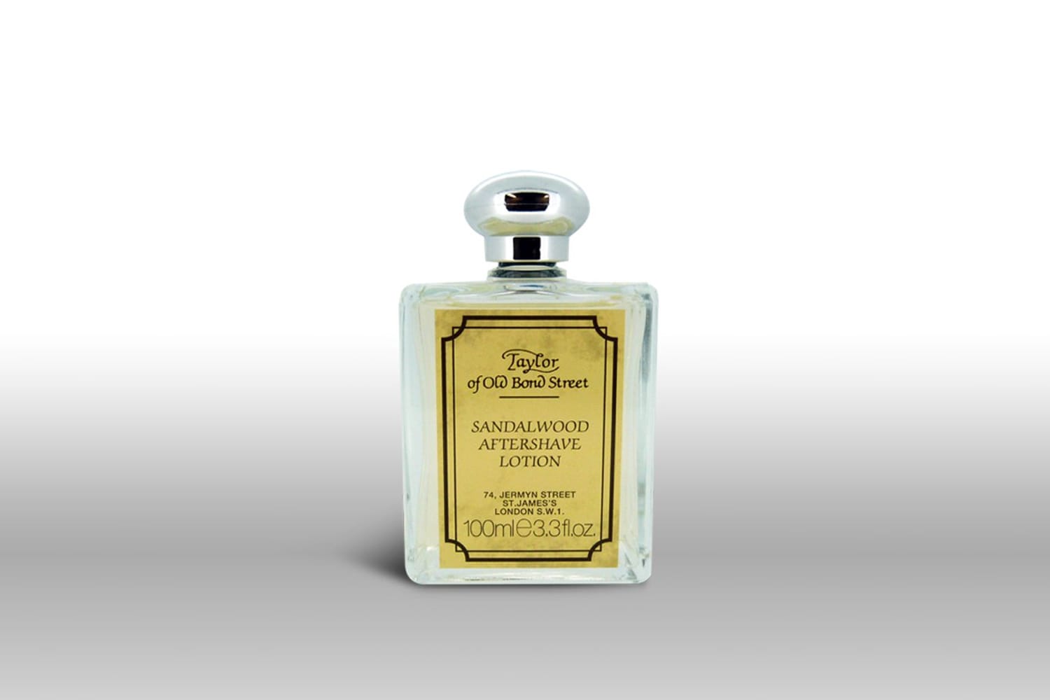 Die Sandelholz-Aftershave-Lotion von Taylor of Old Bond Street (100 ml um 30 Euro) duftet herrlich maskulin.
