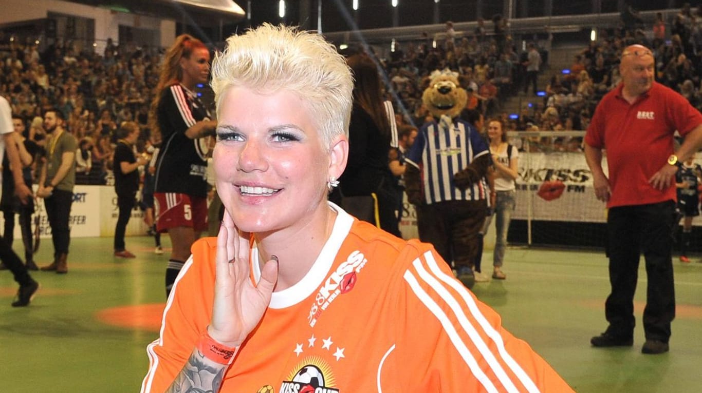 Melanie Müller hatte beim Charity-Fussball-Event "Kiss Cup" kein Glück.