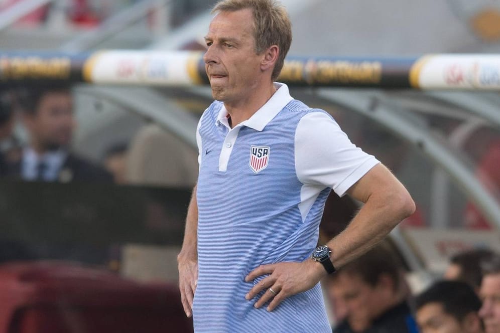 Ratlos an der Seitenlinie: US-Trainer Jürgen Klinsmann beim Spiel gegen Kolumbien.