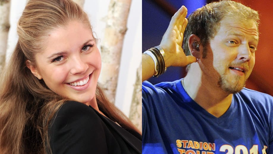 2009 entdeckte Mario Barth die damals 15-jährige Victoria Swarovski im Supermarkt. 2009 entdeckte Mario Barth die damals 15-jährige Victoria Swarovski im Supermarkt.