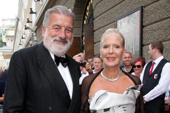 Christiane Hörbiger und Gerhard Tötschinger leben seit 32 Jahren zusammen. Nun wollen sie ganz offiziell in den Bund der Ehe treten.