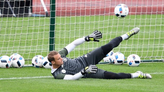 Manuel Neuer ist die Nummer eins im deutschen Tor.