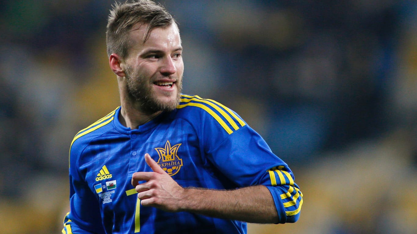 Der Star im Team der Ukraine: Andrij Jarmolenko.