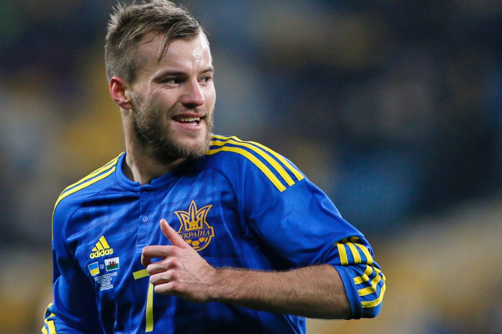 Der Star im Team der Ukraine: Andrij Jarmolenko.