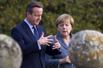 Der britische Regierungschef David Cameron und Kanzlerin Angela Merkel blicken mit Sorge auf das anstehende Referendum.