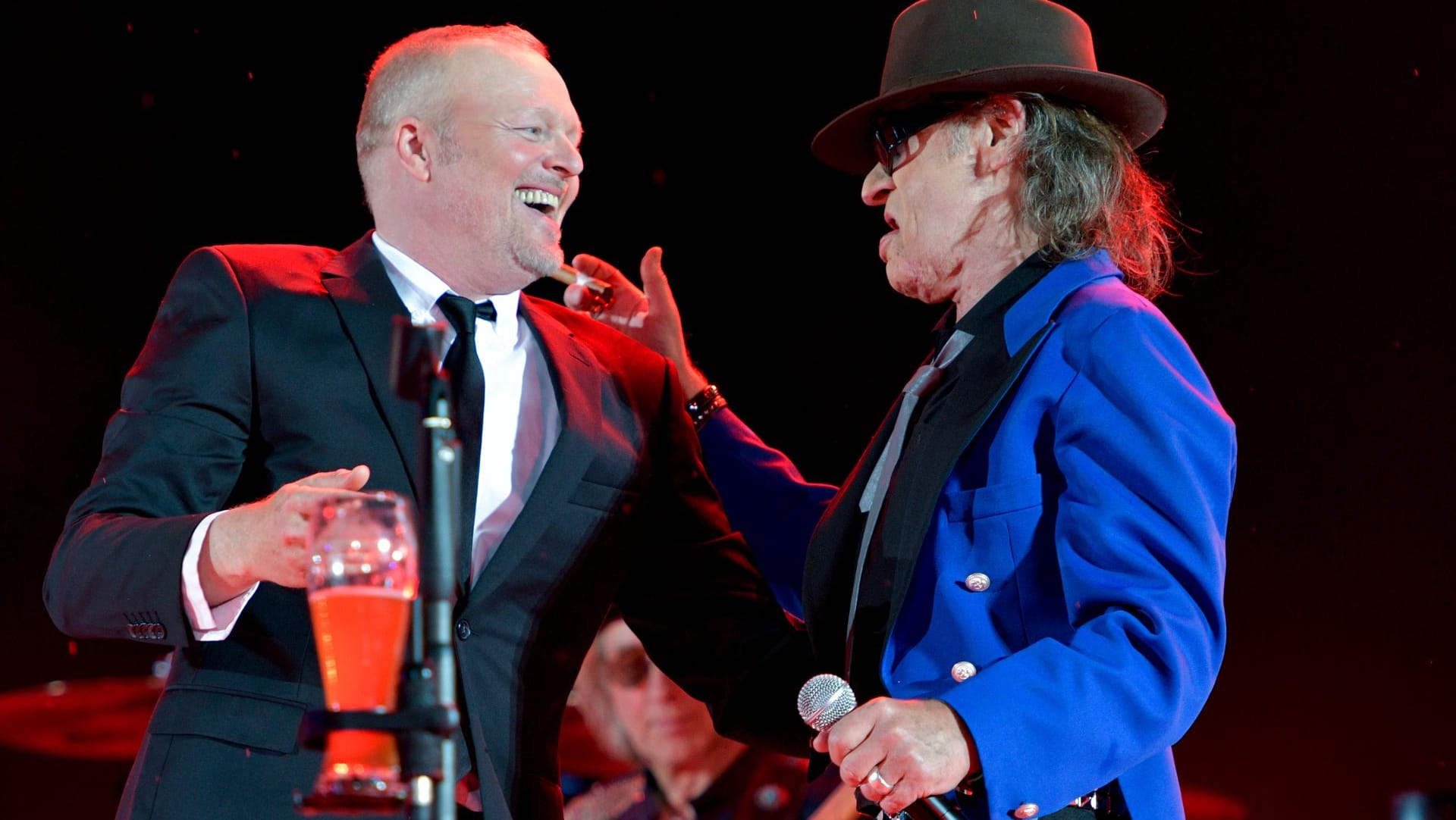 Alte Bekannte: Stefan Raab (l) und Udo Lindenberg.