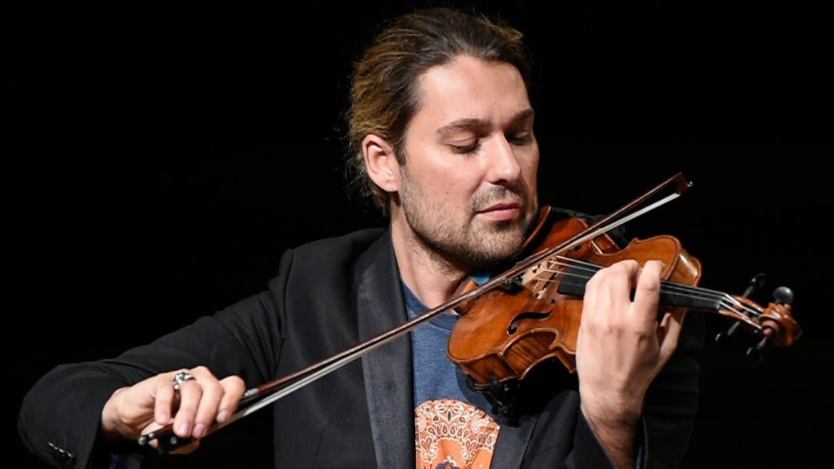 Star-Geiger David Garrett geht in die Offensive.