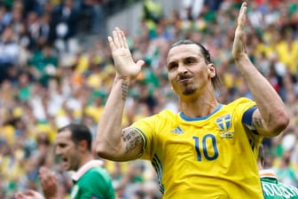 Unzufrieden: Zlatan Ibrahimovic musste sich mit Schweden mit einem Remis begnügen.
