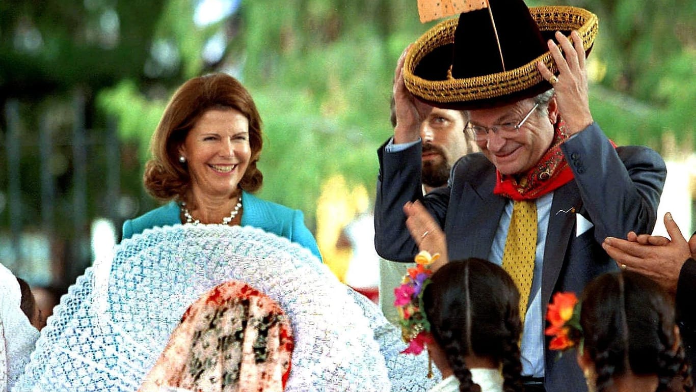 Das schwedische Königspaar 2002 zu Besuch in Mexiko.