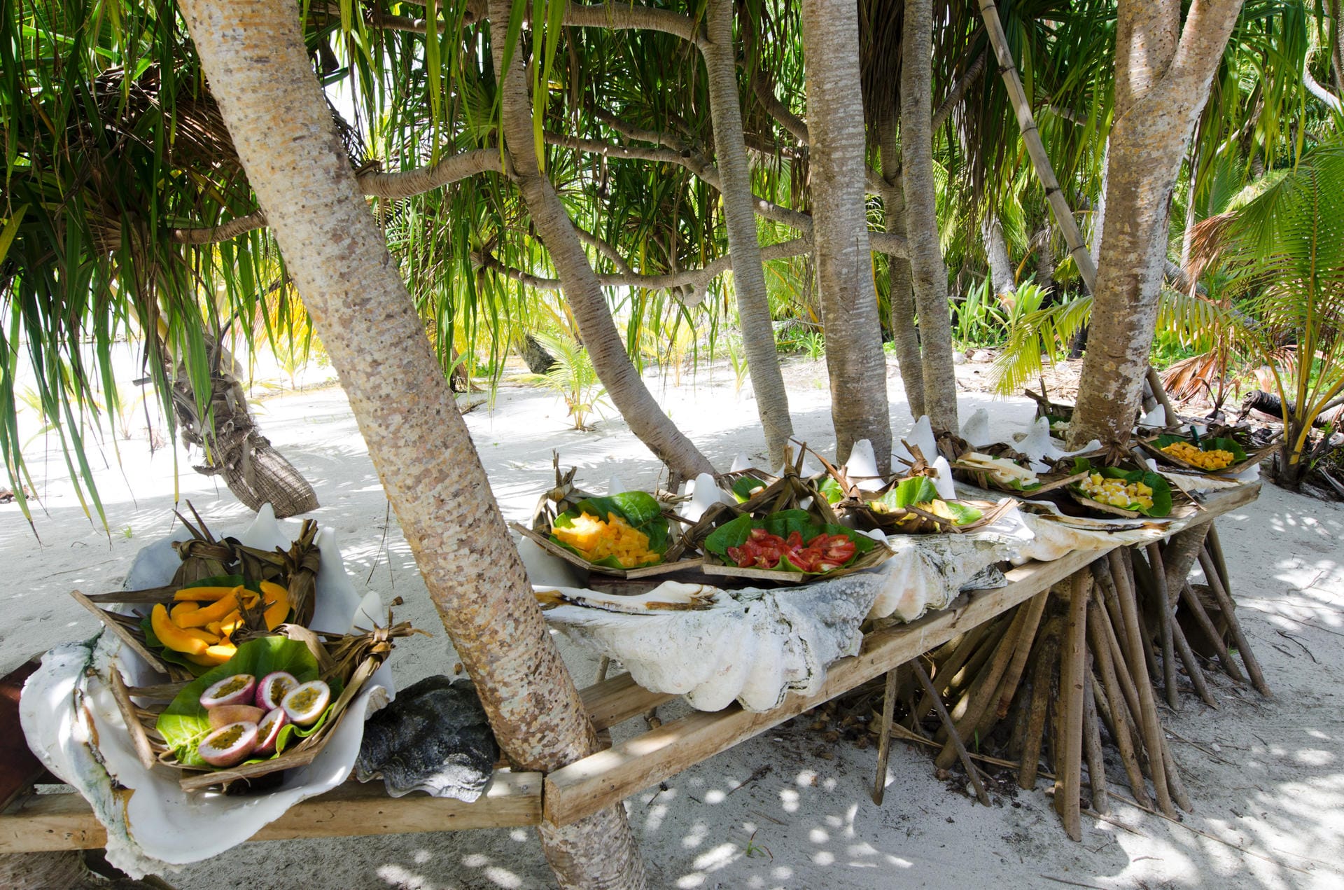 Die pazifische Insel bietet auch leckeres Essen.