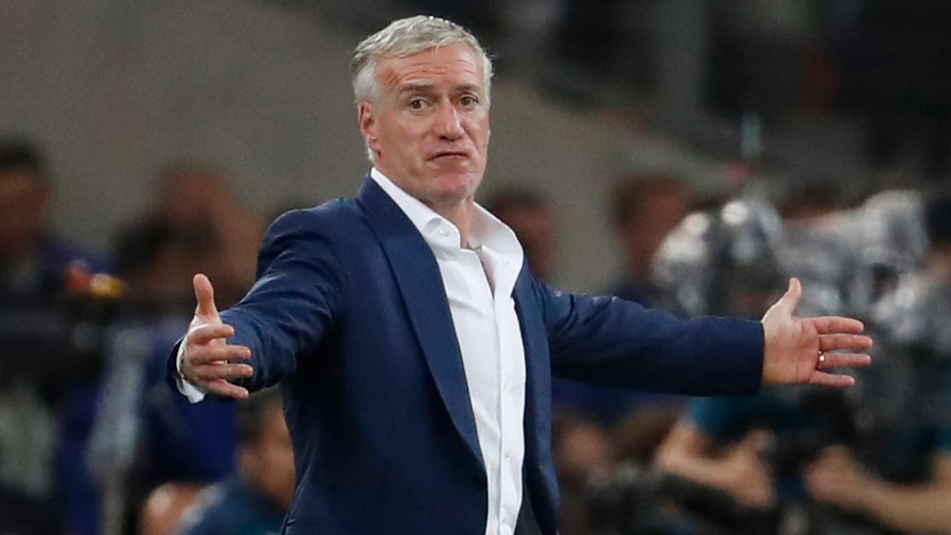 Nicht zufrieden mit dem Spiel seiner Elf gegen Albanien: Frankreich-Trainer Didier Deschamps.