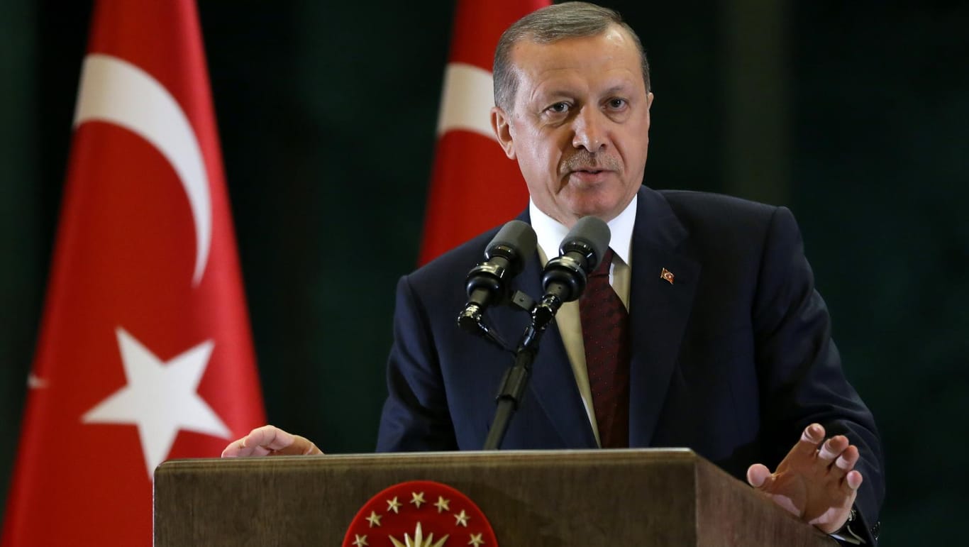 Recep Tayyip Erdogan will einen schnellen Beitritt seines Landes zur EU - aber auch die nationalen Interessen gewahrt sehen.