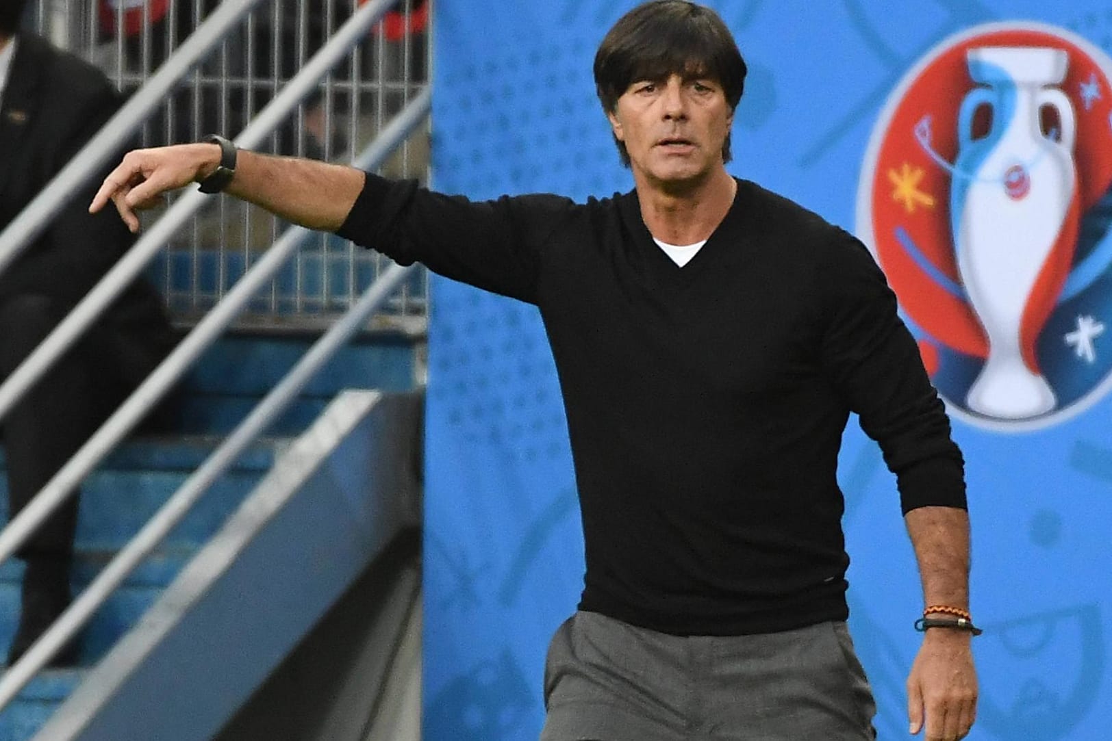Bundestrainer Joachim Löw und das DFB-Team führen derzeit die Gruppe C an.