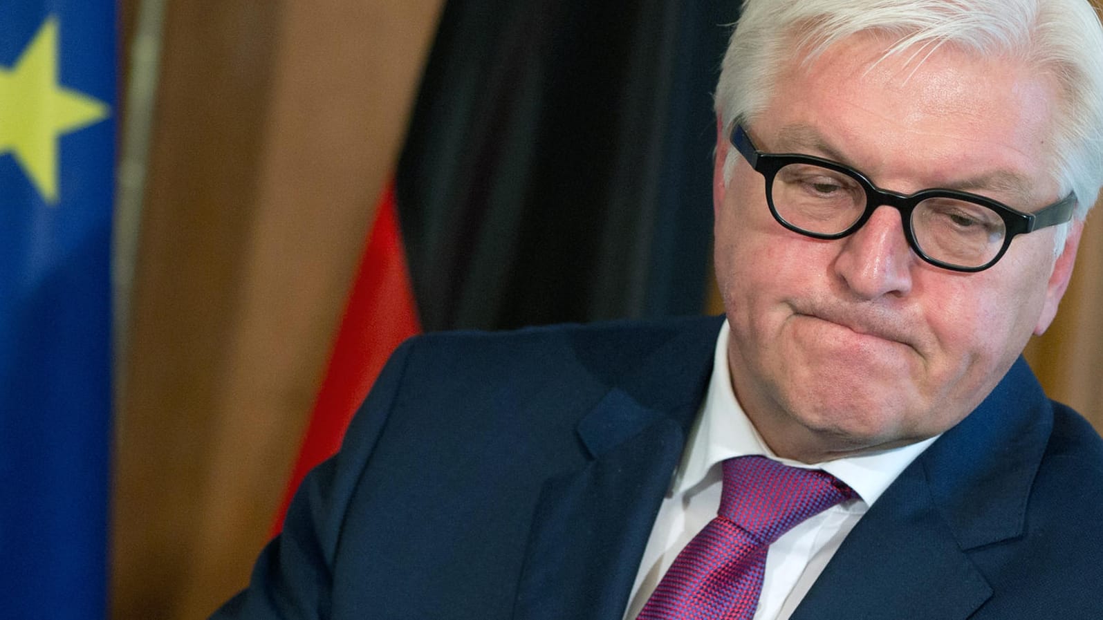 Außenminister Frank-Walter Steinmeier steht wegen seiner Äußerungen über die Nato in der Kritik.