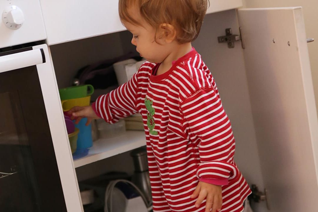 Diese Risiken für Kleinkinder lauern in der Wohnung