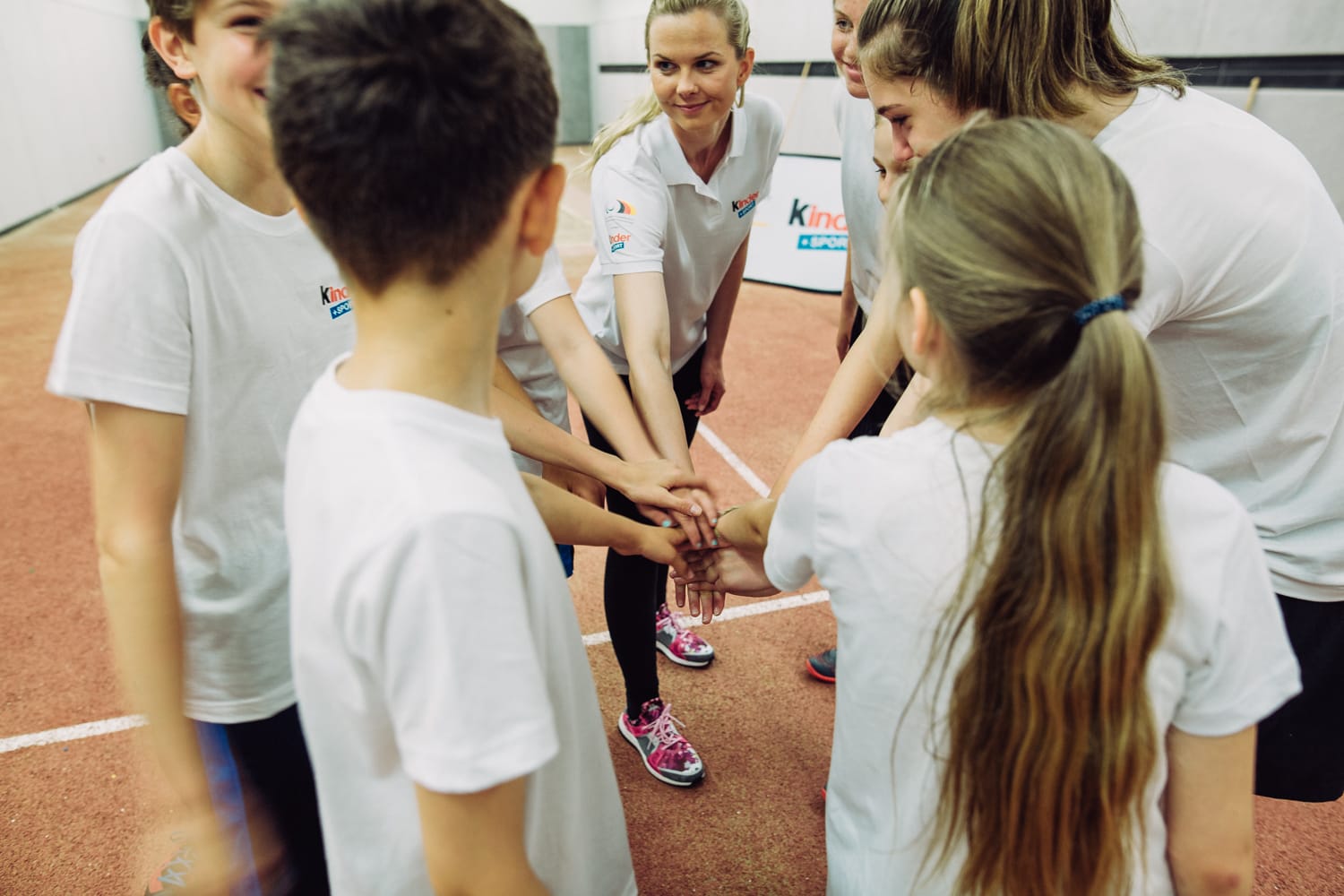Mit Britta Steffen hat "kinder+Sport" eine zweifache Olympiasiegerin als Botschafterin gewinnen können, die die Werte des Sports verkörpert.