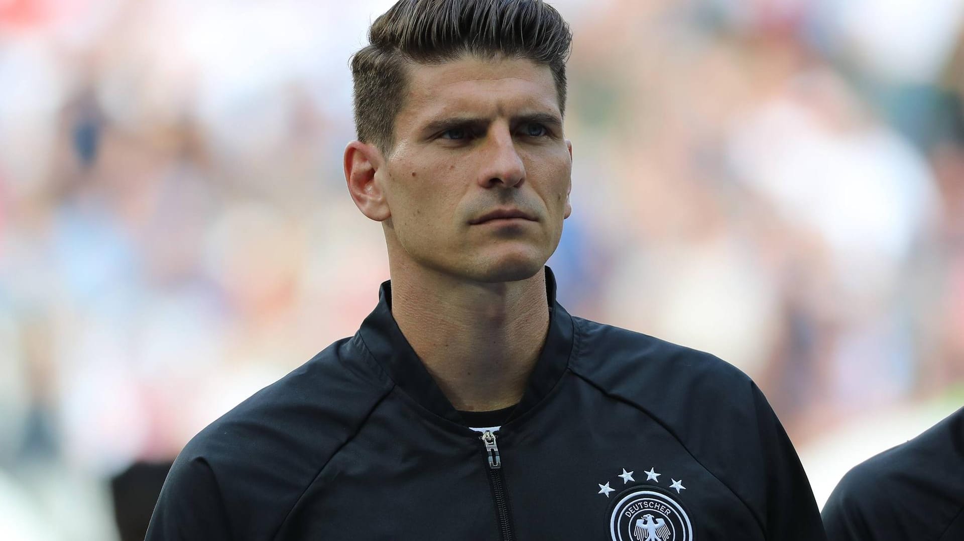 Mario Gomez will lieber Titel holen als Rekorde brechen.