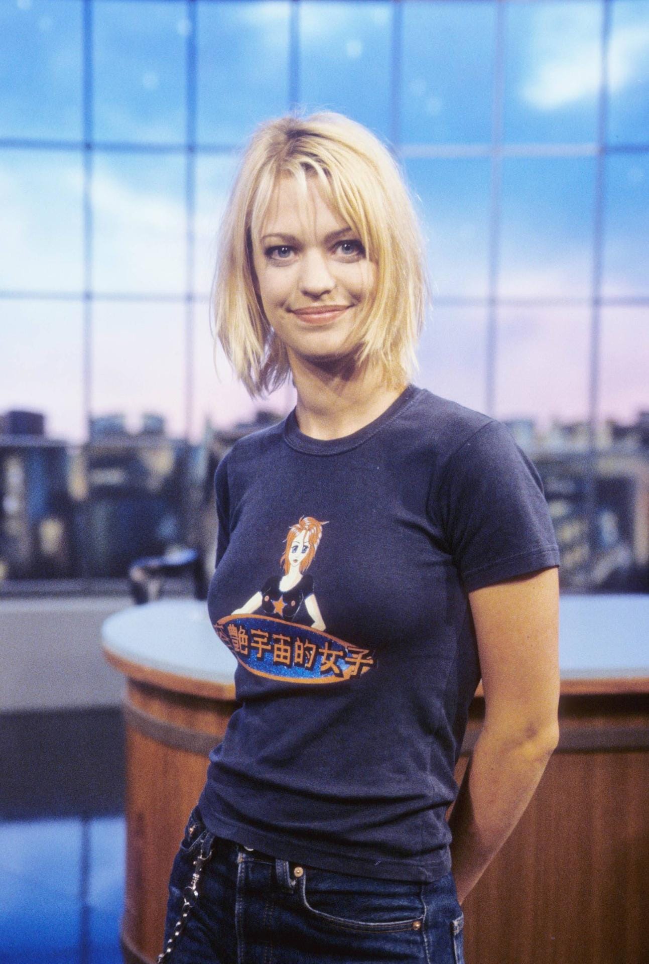 Seit Beginn ihrer TV-Karriere hat Heike Makatsch einen ganz schönen Imagewandel hingelegt. Die Moderatorin war 1993 in den Anfangstagen von VIVA dabei und galt in den ersten Jahren als Vorzeige-Girlie und eines der Gesichter des Senders.
