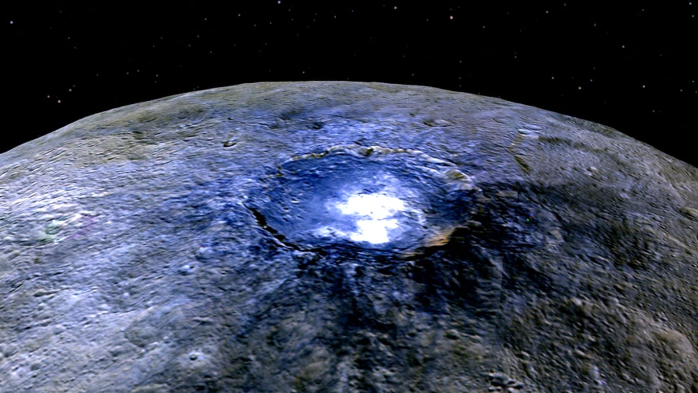 Auf Ceres gibt es über 130 helle Flecken, für die Wissenschaftler bislang keine Erklärung hatten.